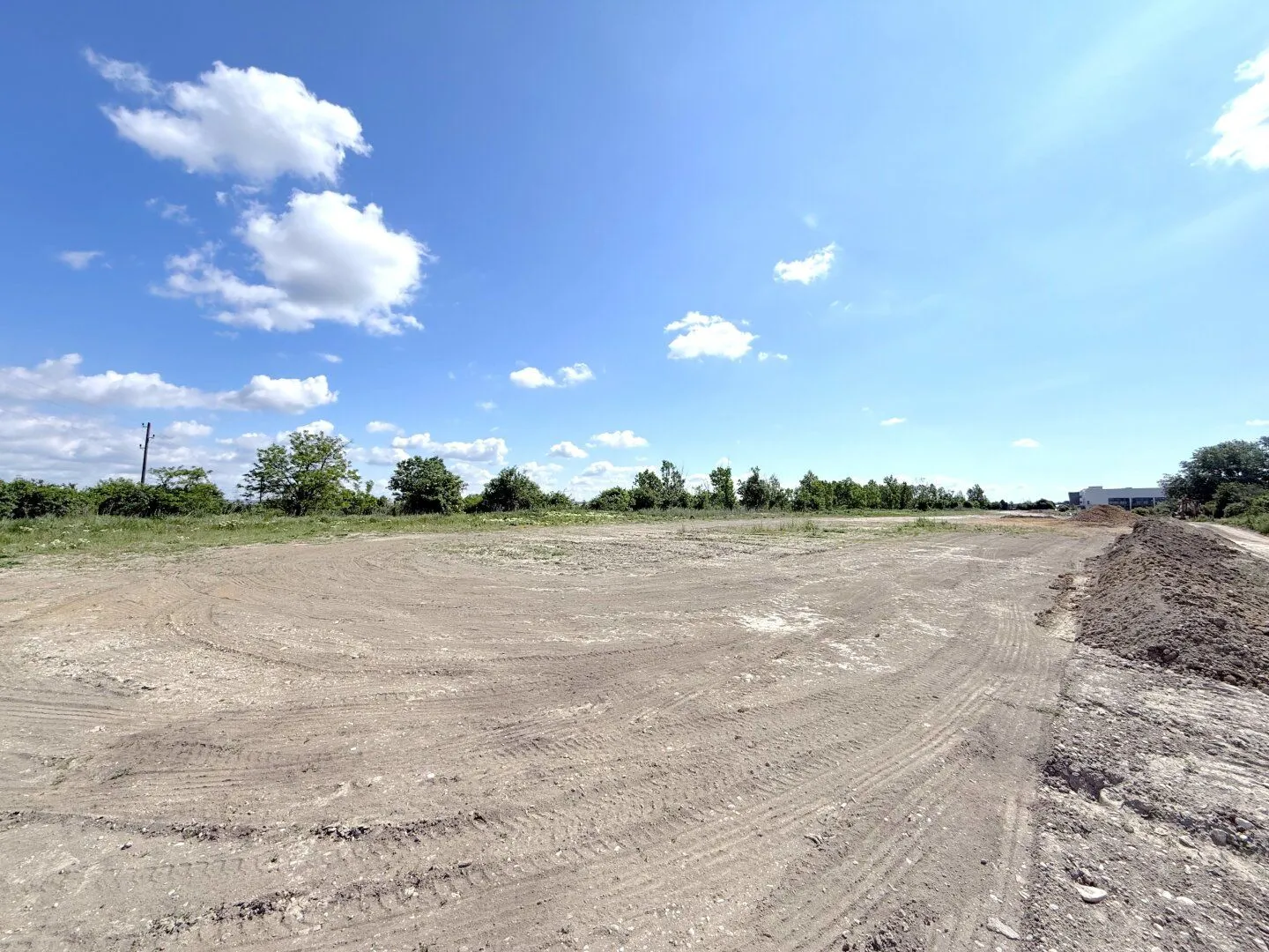 Gravel pit in Hagenbrunn, photo 1