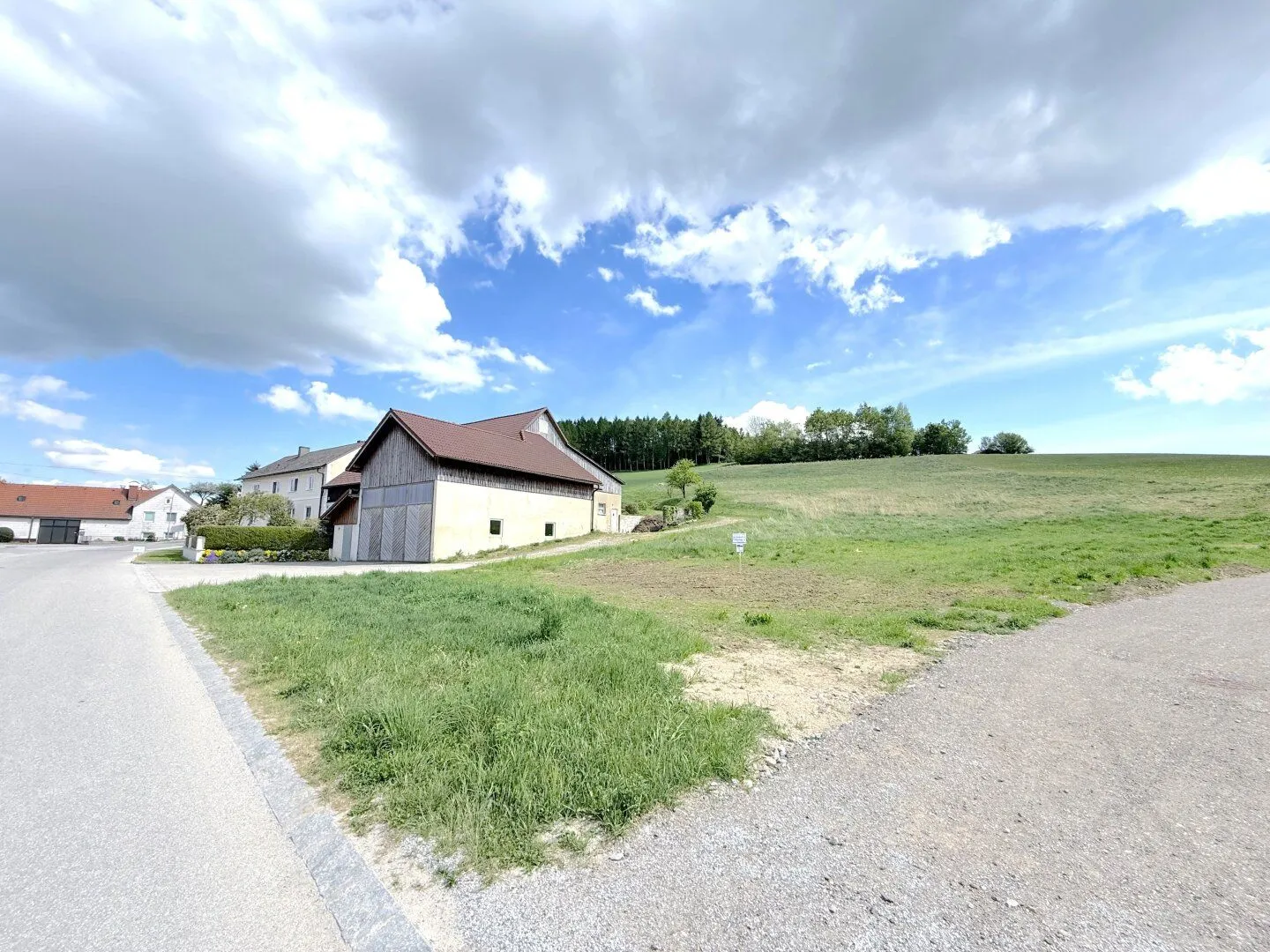 Large building plot 4013m² in 3610 Maigen, your dream home awaits, photo 2