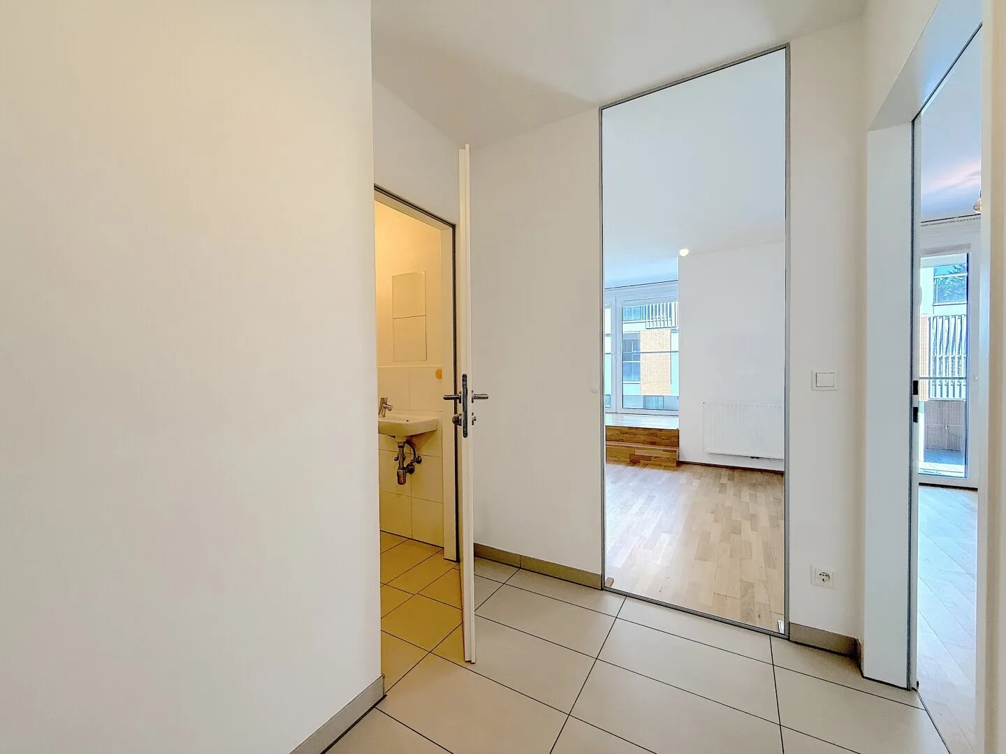 Modern 3-room apartment with fitted kitchen and lift in 1210 Vienna to rent, photo 3