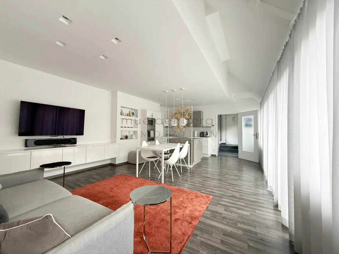 LEASED FOR A FIXED TERM FROM SEPTEMBER 2026 - JUNE 2027 --- UNIQUE LIVING EXPERIENCE ON 79 m² WITH OUTDOOR AREA AND GARAGE SPACE, HAYDNGASSE, photo 1