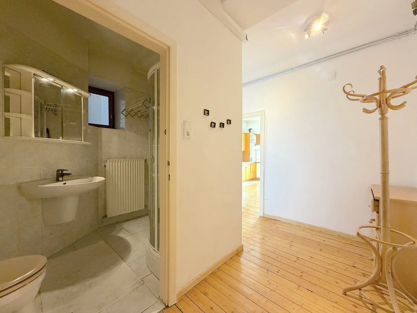 2-room apartment in Schwechat, 84.8 m², with lift & fitted kitchen to let, photo 4