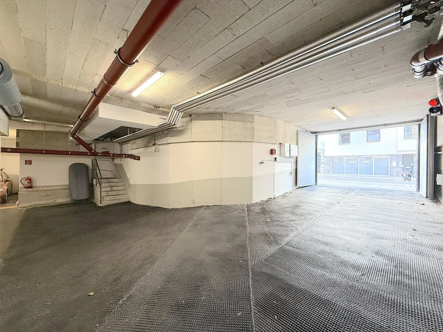 2 Garagenplätze zu je € 17.000 nahe Hütteldorfer Straße (U3 Station), Foto 4