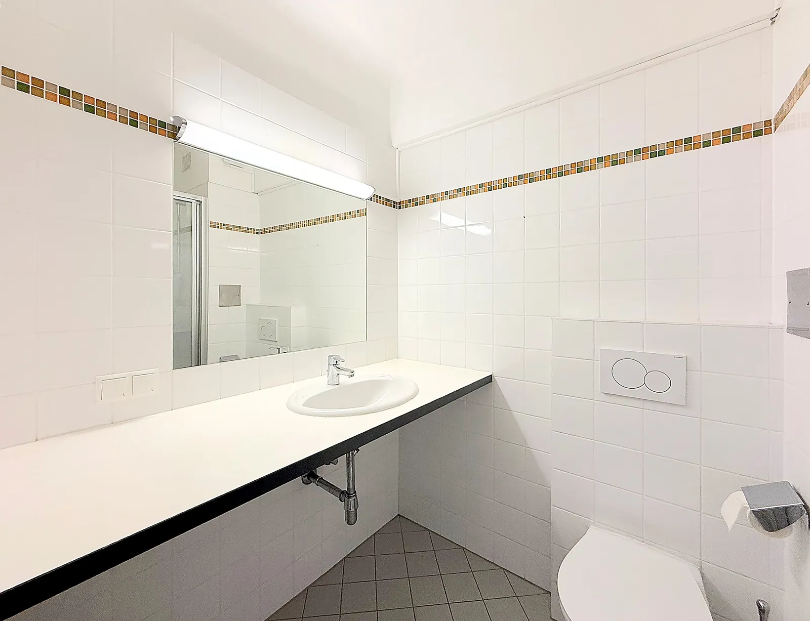 2-Zimmer-Wohnung mit Einbauküche und Aufzug in 1010 Wien, Foto 4